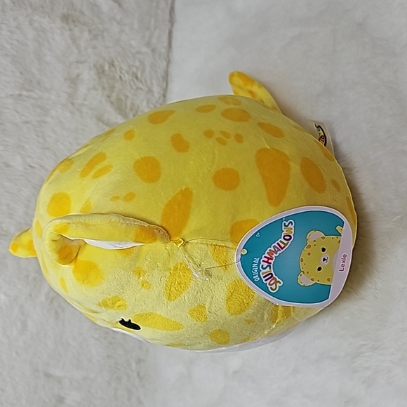 Squishmallows Yellow Lexie the Cheetah 10" - Picture 3 of 5